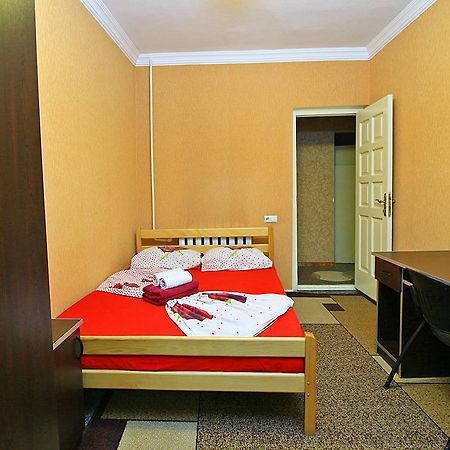 Babilina Hotel Tbilisi Buitenkant foto