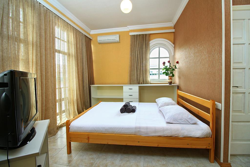 Babilina Hotel Tbilisi Buitenkant foto