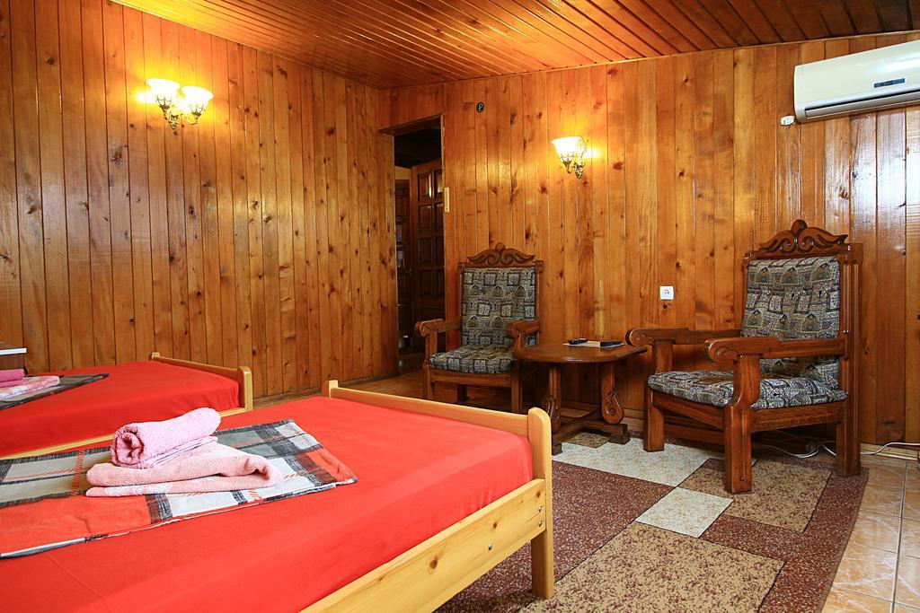 Babilina Hotel Tbilisi Buitenkant foto