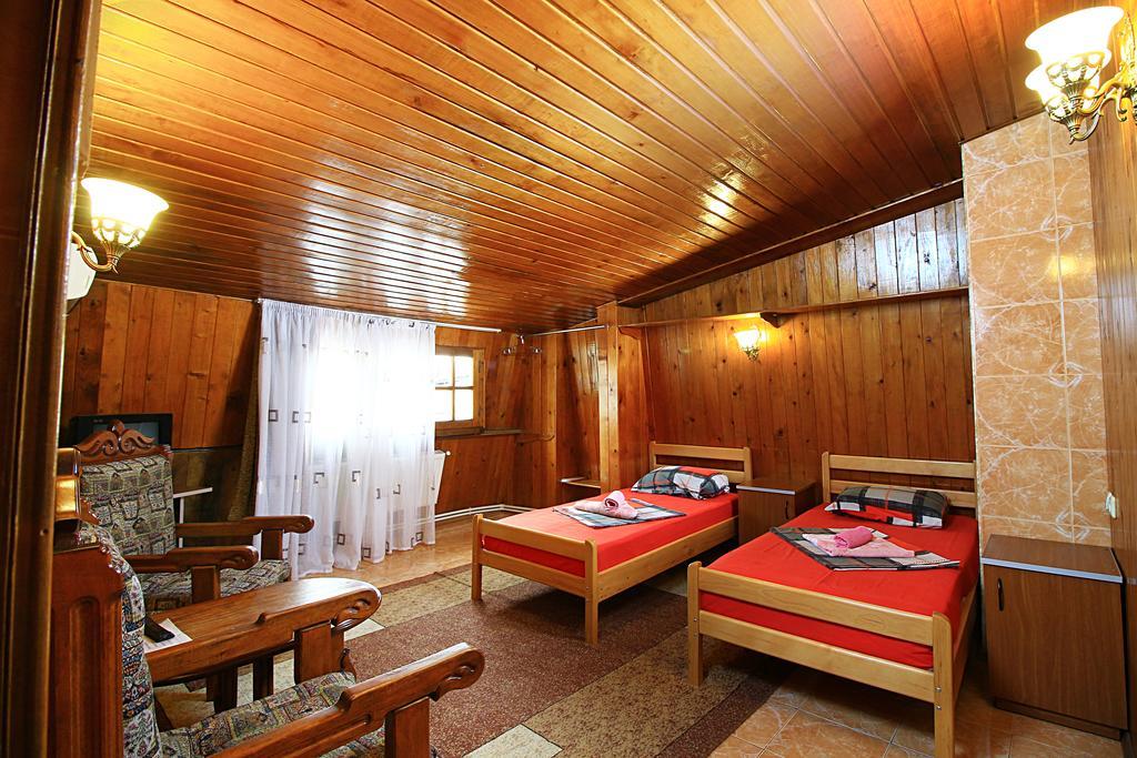Babilina Hotel Tbilisi Buitenkant foto