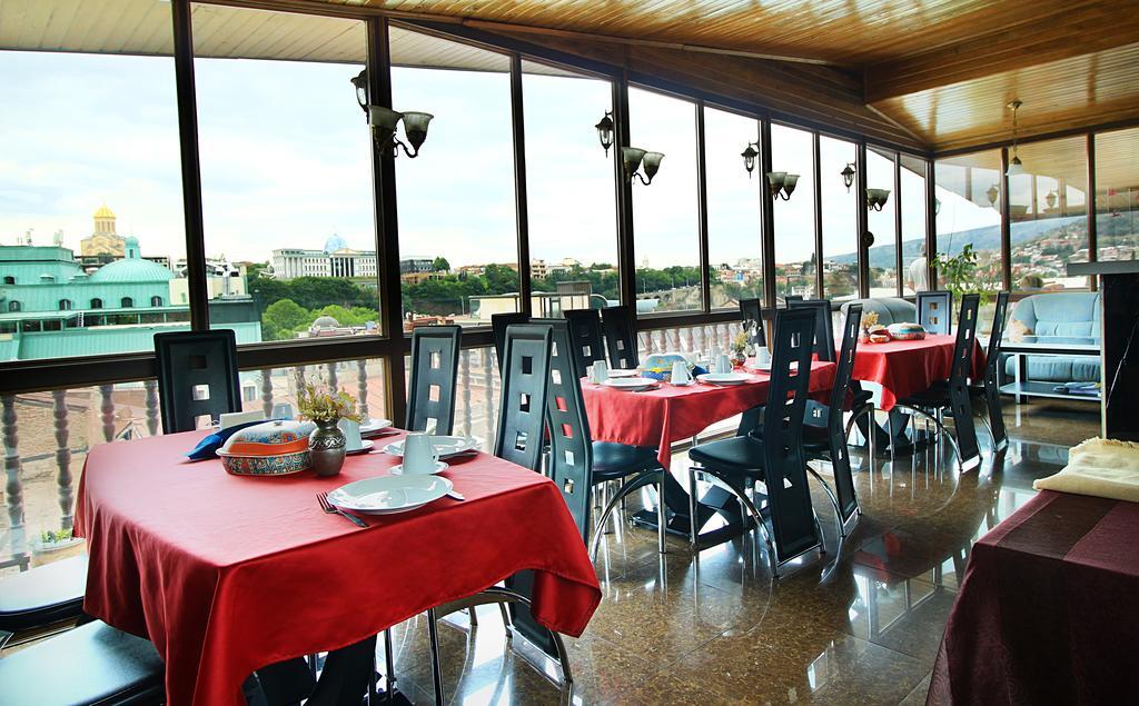 Babilina Hotel Tbilisi Buitenkant foto