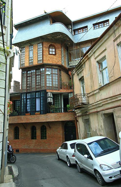 Babilina Hotel Tbilisi Buitenkant foto