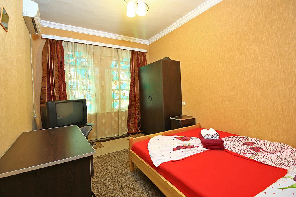 Babilina Hotel Tbilisi Buitenkant foto
